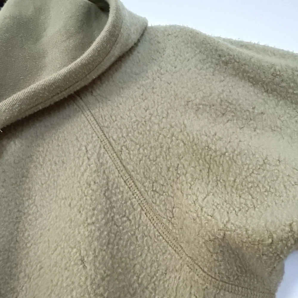 Alo Yoga Olive Green Sherpa Hoodie Size Small